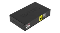 Pixelator Mini 正面视图，印有“ENTTEC Pixelator Mini, 8-port pixel controller, Made in Australia”，RJ45 插座周围为黄色 Ethernet 10/100 面板，另有从 Idle 到 Boot / Error 的指示灯图例和一个 Reset 按钮。