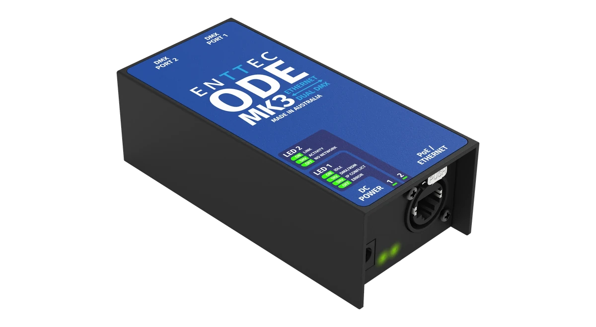 ODE MK3的蓝色印刷面盖:顶部标有DMX PORT 1与DMX PORT 2,下方是LED 1与LED 2状态说明、DC POWER以及PoE / ETHERNET字样。