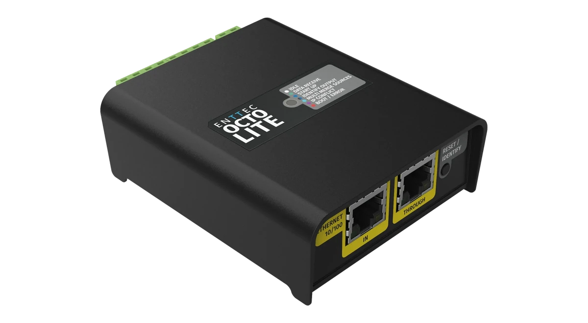 ENTTEC OCTO LITE 以太网端口斜视图